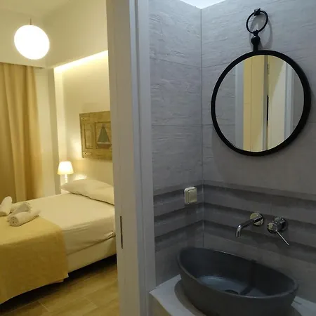 Anassa Hotel 2*